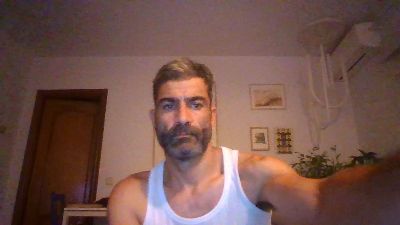 hotreds — Cam4 stream photo (Jul 2026)