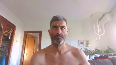 hotreds — cam4でウェブカムモデルオンライン