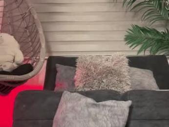 samanthabernardo_ — Chaturbate stream photo (Apr 2026)