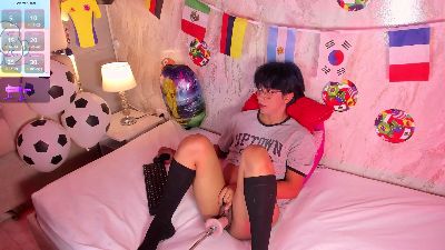 EriolWest — Cam4 stream photo (Jun 2026)