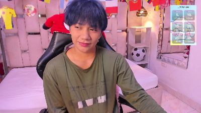 EriolWest — Cam4 stream photo (Jun 2026)