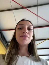 BelleLouiseVp — Stripchat stream photo (Apr 2026)