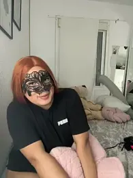 MilanBloom — Stripchat stream photo (Aug 2026)