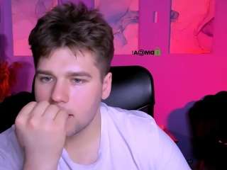 michael-strong — camsodaでウェブカムモデルオンライン