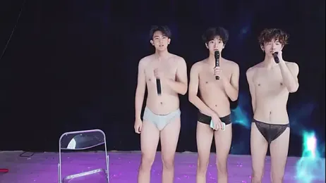 AKA-001 — Stripchat stream photo (May 2026)