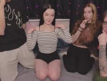 _by_double_sexy_miss_ — Chaturbate stream photo (Mar 2026)