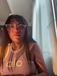 angie_rousse_ — Stripchat stream photo (Dec 2025)