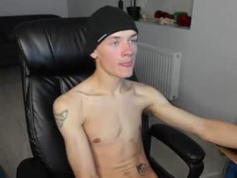 chris_holt — Chaturbate stream photo (Sep 2026)