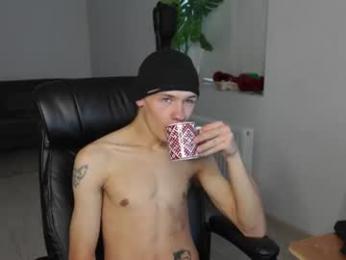 chris_holt — Chaturbate stream photo (Sep 2026)