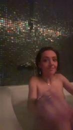 RedRossse — Cam4 stream photo (Oct 2025)