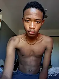 youngAndReckles — Stripchat stream photo (Aug 2026)