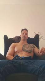 Therock90 — cam4でウェブカムモデルオンライン