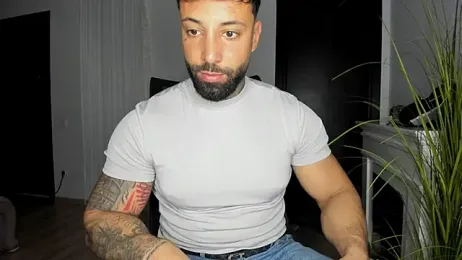 MasculineGuy99 — stripchatでウェブカムモデルオンライン