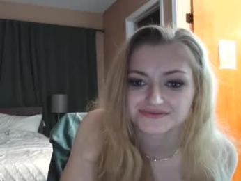 sororitymckenzie — Chaturbate stream photo (May 2026)