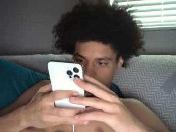 lightskinwithgirth — Chaturbate stream photo (Apr 2026)