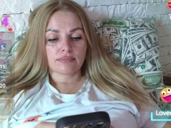 Angel_girllovemy — bongacams