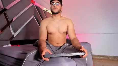 MikeandLucy — Stripchat stream photo (Oct 2025)