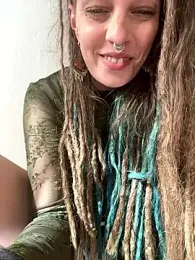 MenaDreadfull — Stripchat stream photo (Apr 2026)