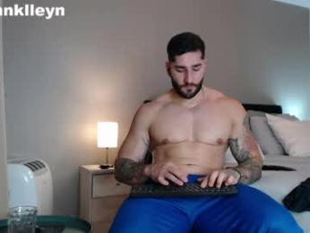 johnklleyn — Chaturbate stream photo (Apr 2026)