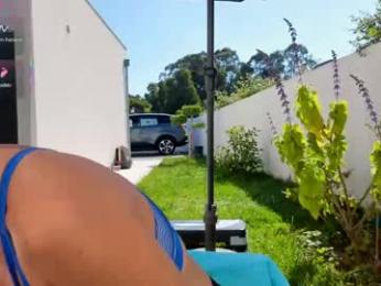 angel_danm_milf — Chaturbate stream photo (Apr 2026)