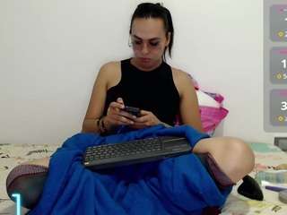 miss-adele — camsodaでウェブカムモデルオンライン