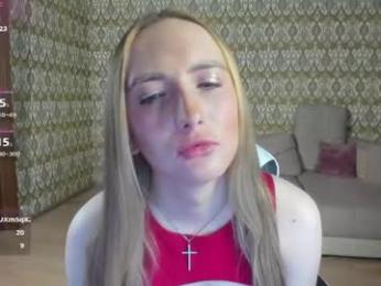vi_luxxxy — Chaturbate stream photo (May 2026)