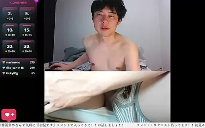 whitebriefboy — Stripchat stream photo (Apr 2026)