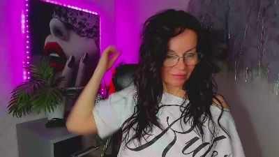 Helen_Wild — Cam4 stream photo (Apr 2026)