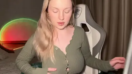 x_ivy_x — Stripchat stream photo (Dec 2025)