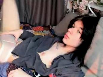 lunaroffset — Chaturbate stream photo (Aug 2026)