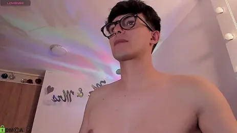Mikeyvioleta_ — Stripchat stream photo (Sep 2026)