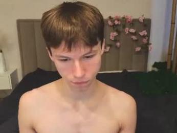 cumte_boy — chaturbateでウェブカムモデルオンライン