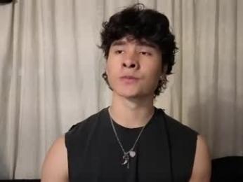 j_u_p_i_t_e_r — chaturbate