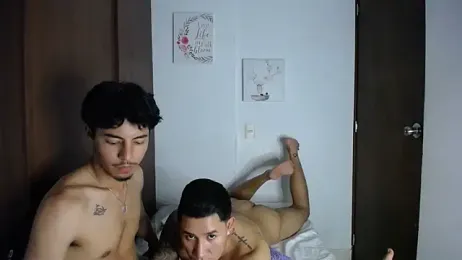 top_jax1 — stripchatでウェブカムモデルオンライン