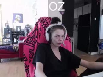 tinykylie — Chaturbate stream photo (Mar 2023)