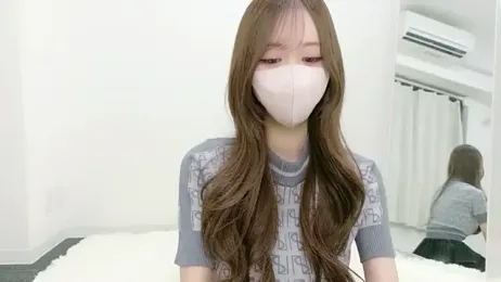 salachan_v — stripchatでウェブカムモデルオンライン