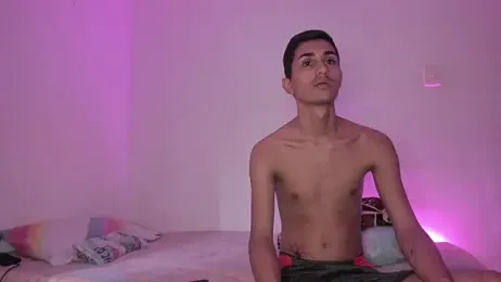 CoupleTwink12 — stripchatでウェブカムモデルオンライン