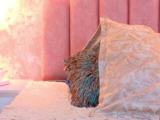 Mia Laurent — Flirt4free stream photo (Apr 2026)