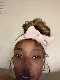 MelaniMelanin — Stripchat stream photo (Aug 2026)