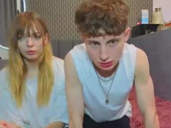 sluttsavage — chaturbateでウェブカムモデルオンライン