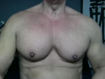 bgdkmuscleguy — chaturbateでウェブカムモデルオンライン