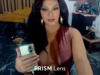 urqueendomtrixie — Stripchat stream photo (May 2026)