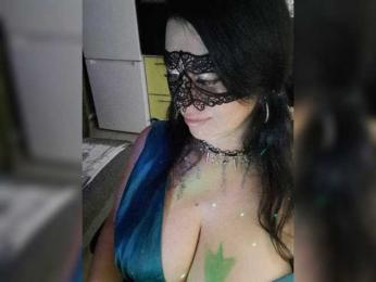 Nikoletta25 — bongacams