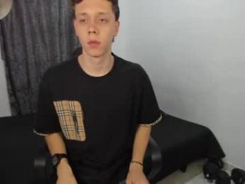 santiceballo — Chaturbate stream photo (Apr 2026)