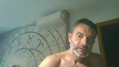 kinder803 — Cam4 stream photo (Jul 2025)