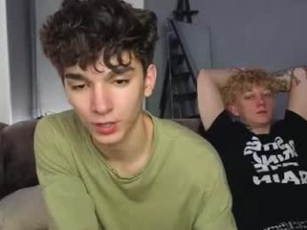 em_chipsi — chaturbateでウェブカムモデルオンライン