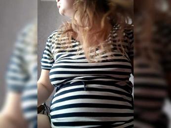 AugustinaCrys — Bongacams stream photo (Apr 2026)