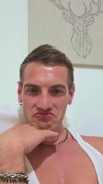 Lyamtu — Cam4 profile photo