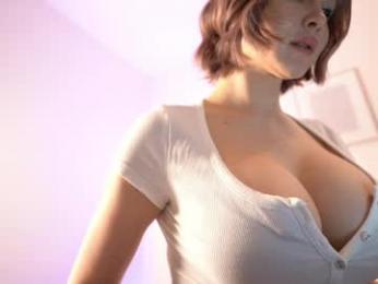 teyyumi — Chaturbate stream photo (Apr 2026)