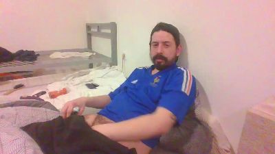 GutsXbsk — cam4でウェブカムモデルオンライン